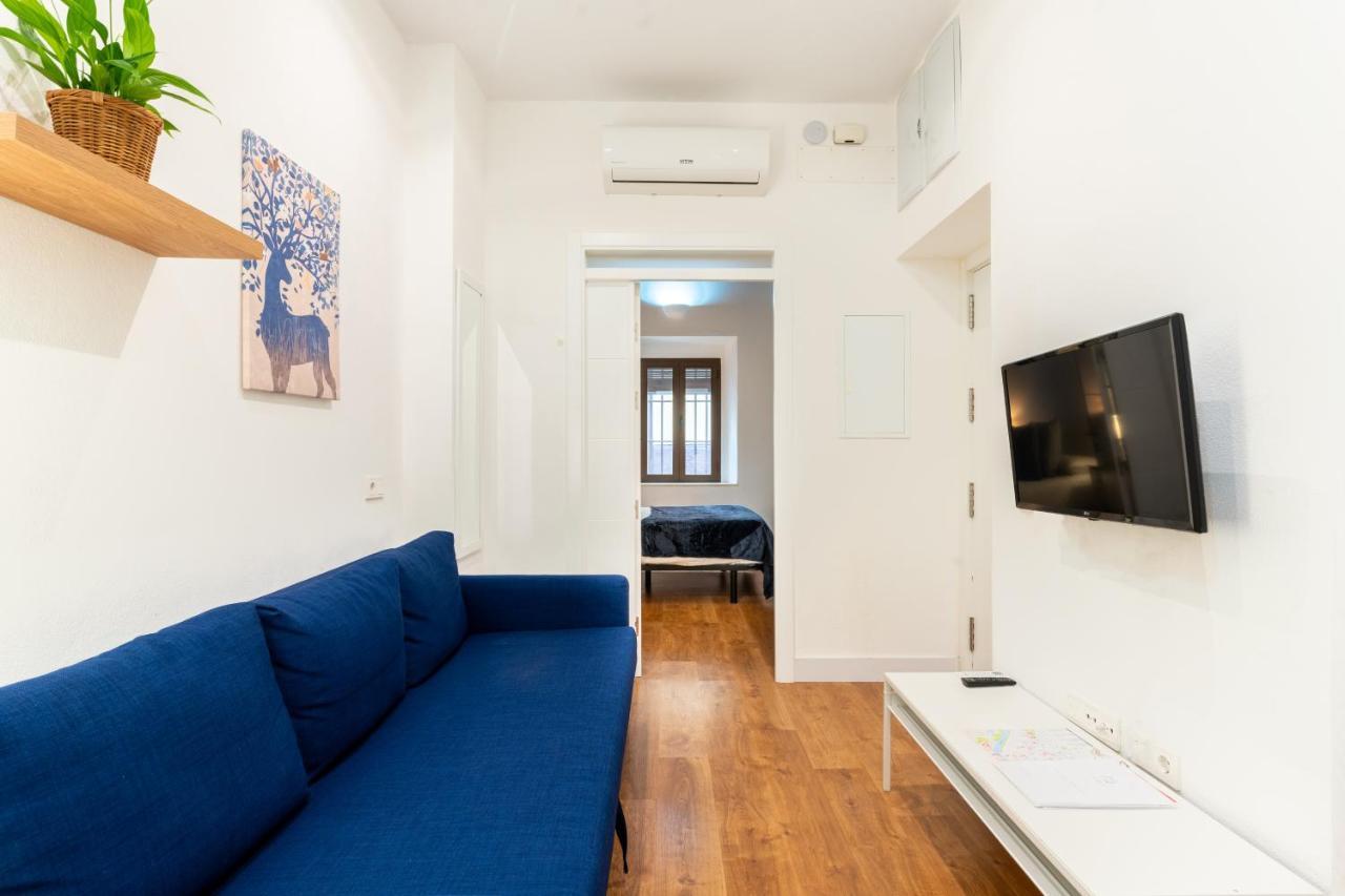 Holi-Rent Gonzalez Cuadrado Apartment Севиля Екстериор снимка