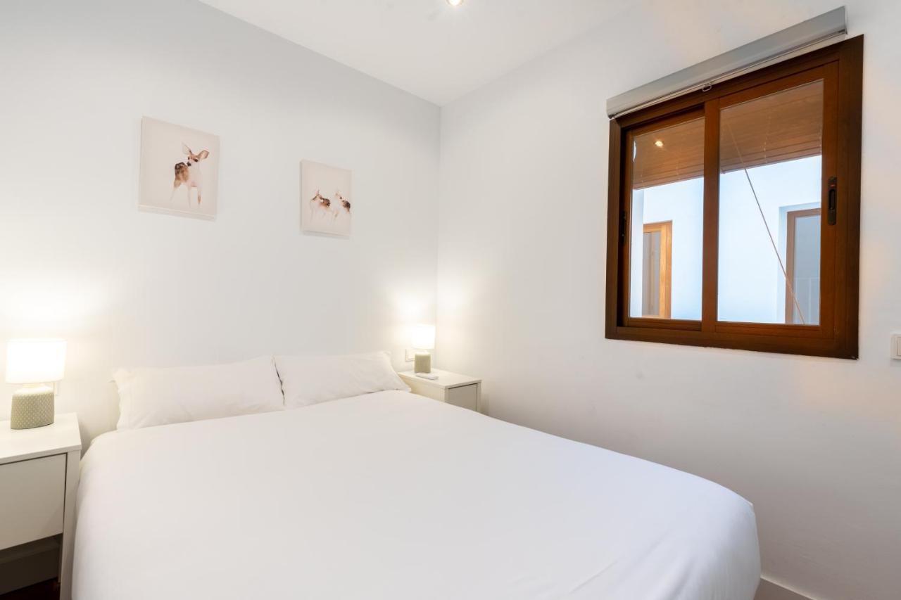Holi-Rent Gonzalez Cuadrado Apartment Севиля Екстериор снимка