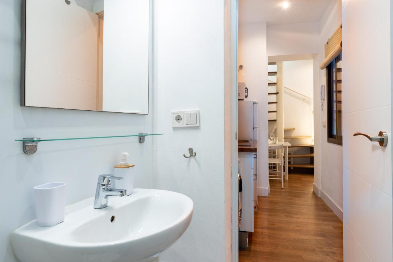 Holi-Rent Gonzalez Cuadrado Apartment Севиля Екстериор снимка